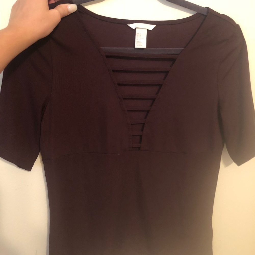 H&M caged short sleeve shirt